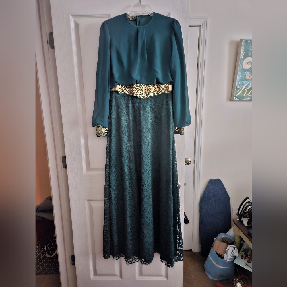 Green Long Sleeve Dress